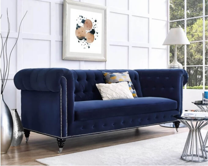 Mẫu phòng khách nổi bật với bộ sofa màu xanh coban