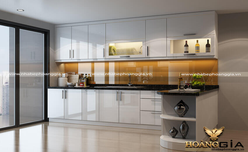 Mẫu tủ bếp Acrylic trắng bóng gương cho nhà chung cư
