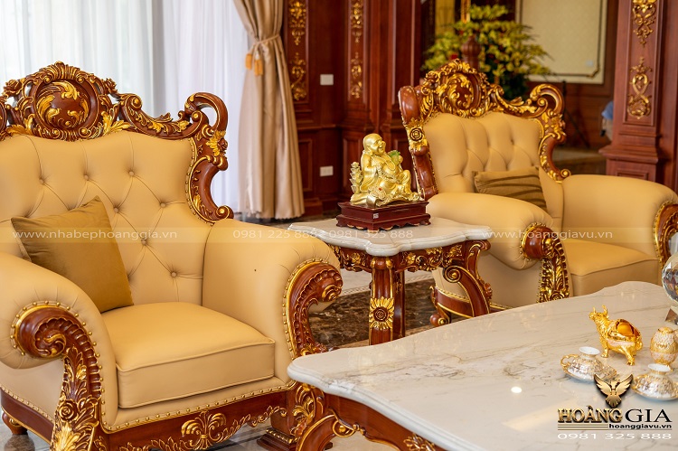 Sofa tân cổ điển Minh Châu được hoàn thiện với công nghệ bọc chuyên nghiệp