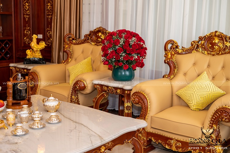 Sofa tân cổ điển Minh Châu sử dụng chất liệu da Ý tự nhiên sang trọng đầy thời thượng