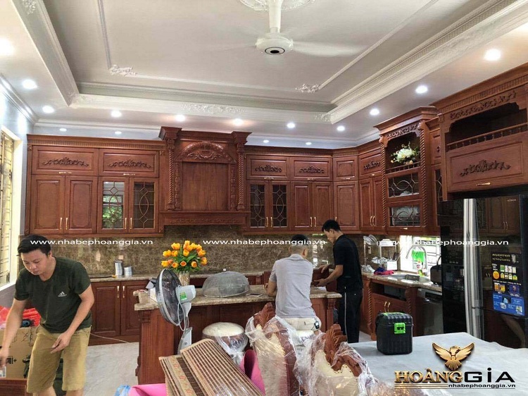 Thiết kế thi công tủ bếp tại Lào Cai lắp đặt tại nhà