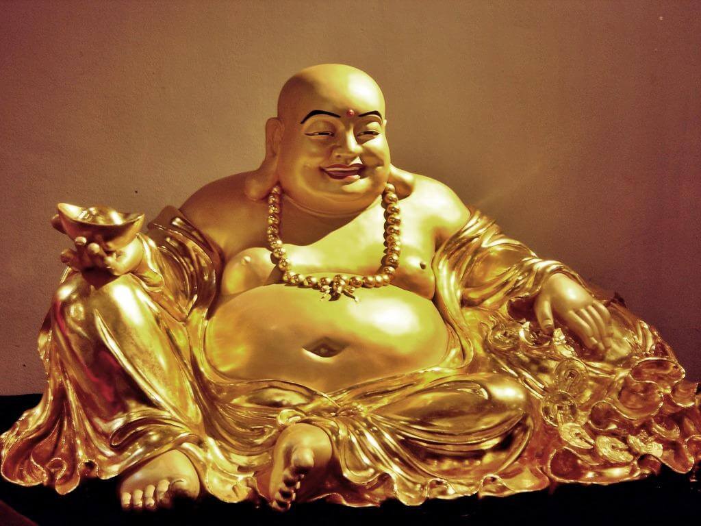 Tượng Phật Di Lặc - Vật phẩm phong thủy phòng khách 