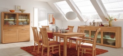 Lựa chọn bàn ghế đẹp sang trọng cho căn bếp hiện đại