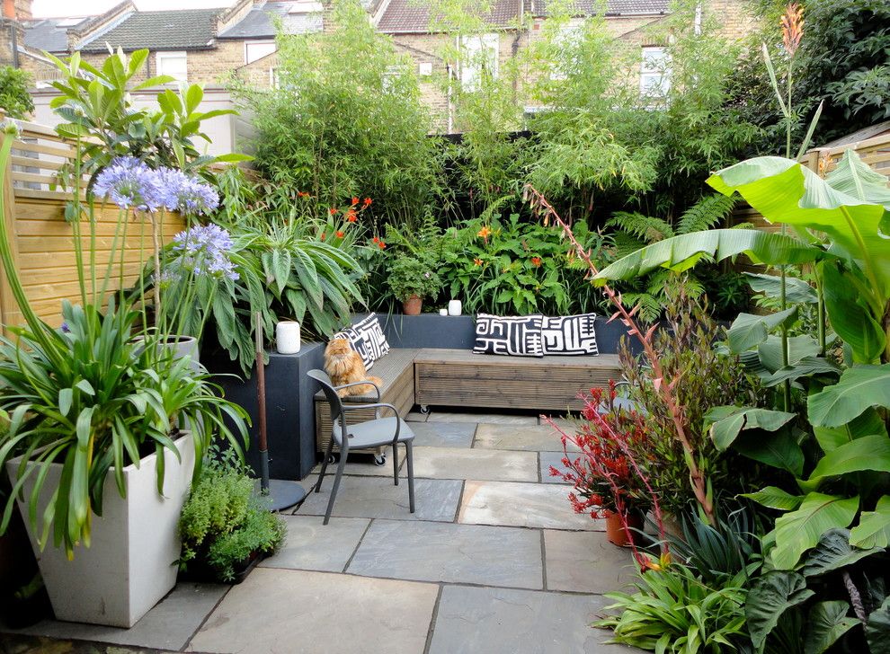 Thiết kế sân vườn mini đầy ấn tượng với 6 bước đơn giản